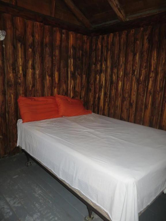 Lake Wolsey Cabins Otel Gore Bay Oda fotoğraf