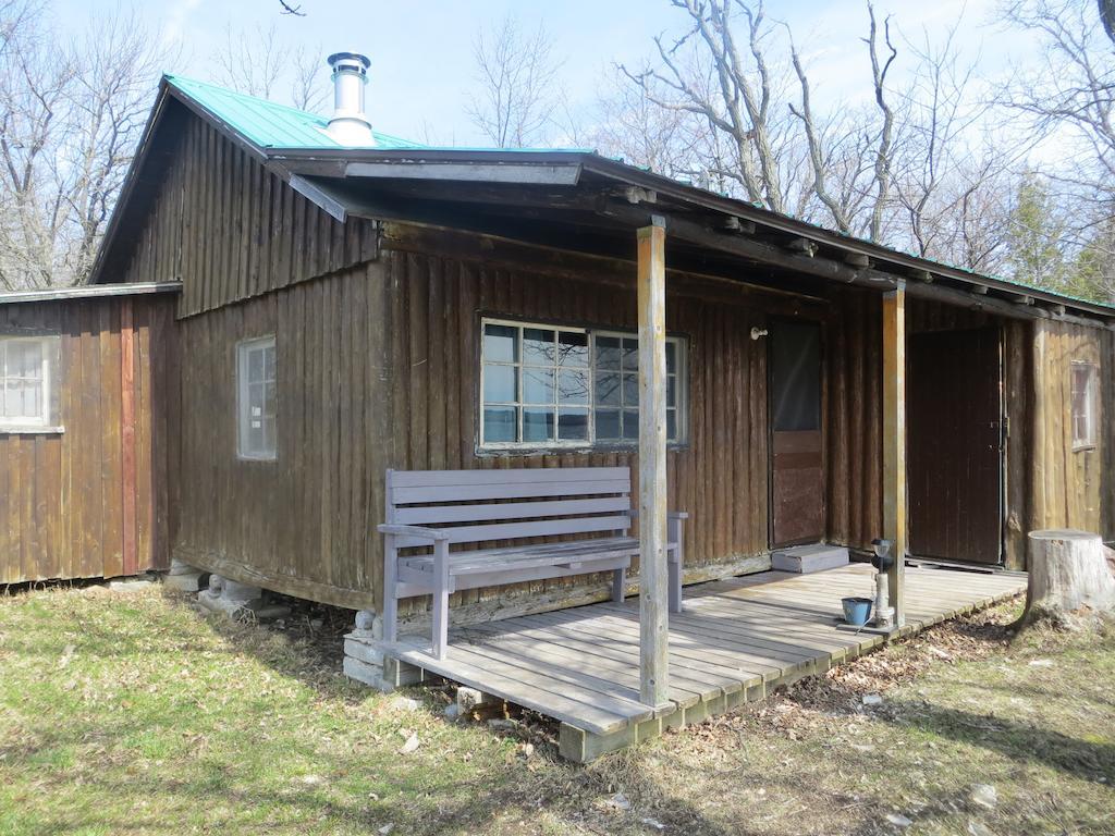 Lake Wolsey Cabins Otel Gore Bay Dış mekan fotoğraf
